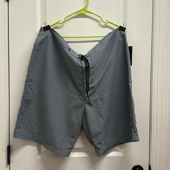 NWT - Hurley Men's Grey Swim Trunks - 40" - Picture 1 of 4